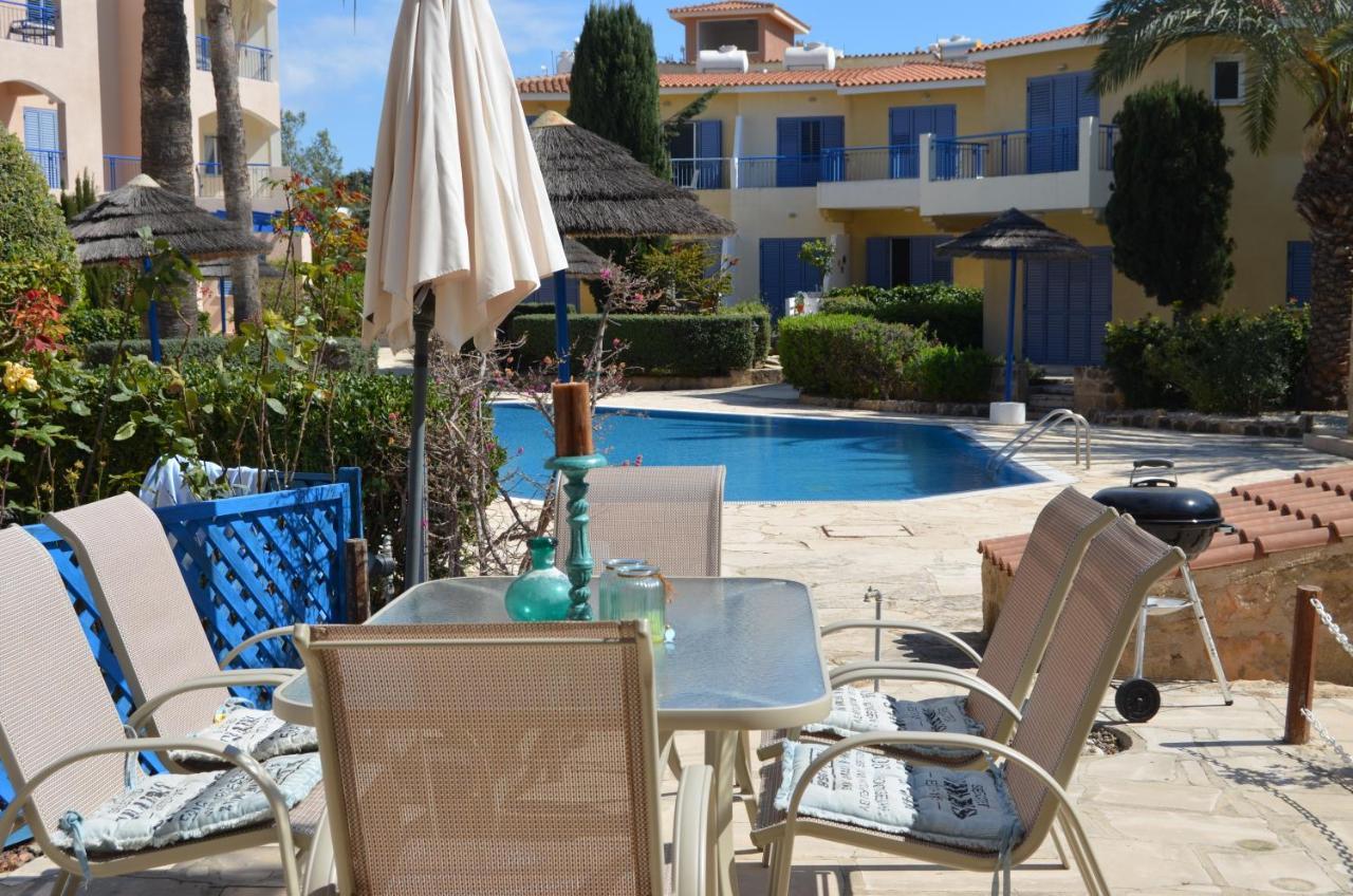 Vacation House Sanders Paphos Exterior photo